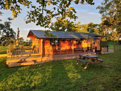 Cosy wood cabin in rural area near national park - Cumnock