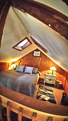 Suite with Mountain View