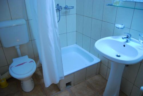 Hotel Maria - image 14
