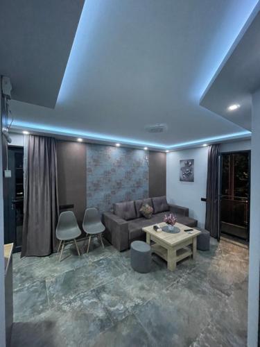 Designed Apartment with French Balcony SELF CHECK IN, Ereván (foto 10)