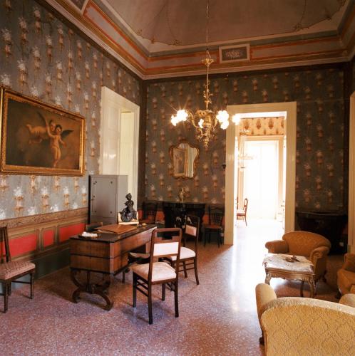  Palazzo Leuzzi B&B, Unterkunft in Galatone