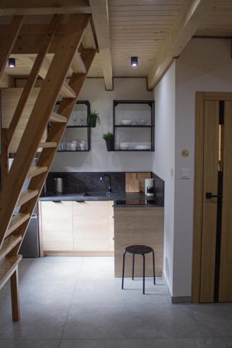 Konyha, Domki na Zaciszu in Łączki