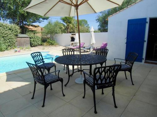 Villa familiale et confortable a Saint Jean de Monts avec piscine chauffee gîte à louer Le Perrier