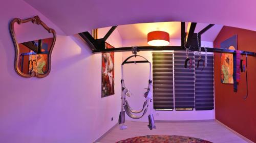 Le LOFT, MoonLOVE, Jacuzzi et sauna privatifs sur terrasse, 120m2