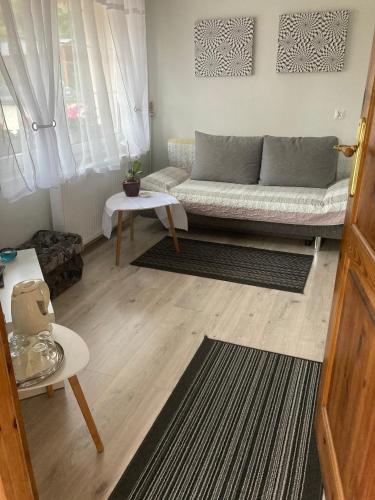 Pokoje Przy Warszawskiej in 波烏琴-茲德魯伊