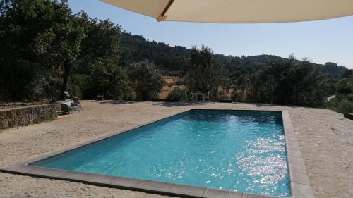 Басейн, ALENTEJO Mountain Vacation House in Кастело Де Віде