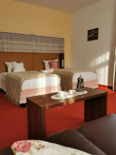 Centro Hotel Augusta - image 9