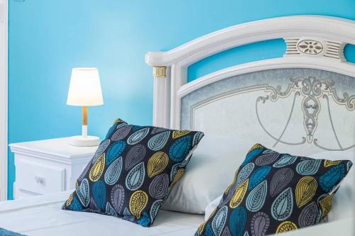 4 bedrooms apartment - 200 meters to the beach gîte à louer Nice