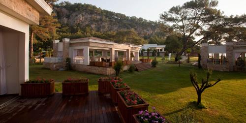 Amara Premier Palace Hotel - main image