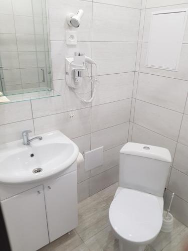 Hotel Relax - main image