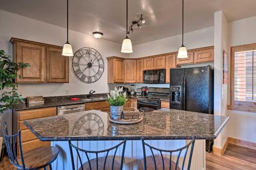 Park City Condo with Amenities - 5 Min to Lifts! - image 13
