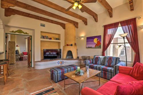 La Roca - Tucson Casita with Mtn View on 10 Acres! near Híds Pass