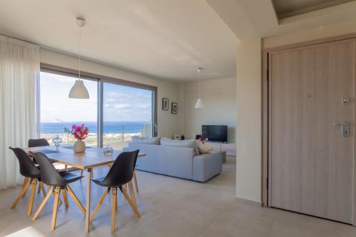  Kokkini Chani, Vrachokipos in Eliá