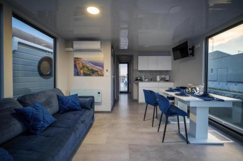 Houseboat, Swinoujscie