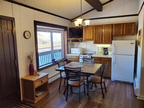 B&B Carbondale - Brettelberg Slopeside Condos C4 - Bed and Breakfast Carbondale