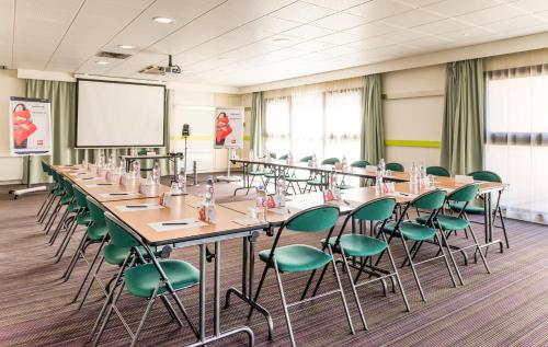 ibis Issy les Moulineaux Val de Seine - image 3