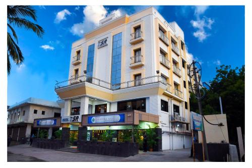 A szálláshely kívülről, Hotel SR Tiruchendur in Tiruchendur