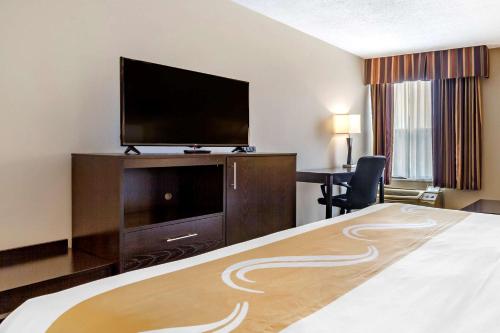 Quality Inn & Suites Escanaba