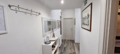 R.&T. Suite House Roma, Рим (фото 8)
