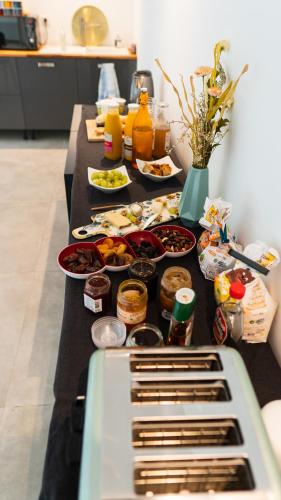 Food and beverages, VILLA MAGNOLIA in Saint-Eloi