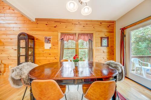 Star Seasons Retreat in Ellijay, USA