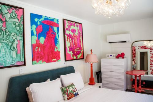 Room 12 room in Marreros Guest Mansion - Adult Only