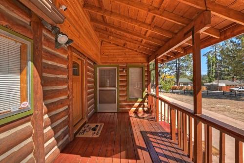 DoorMat Vacation Rentals - Brother Bear Cabin with free WIFI!