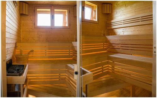 Luxusní srub až 24 lůžek - Sruby-lipno (Luxusni srub az 24 luzek - Sruby-lipno) in Frimburka
