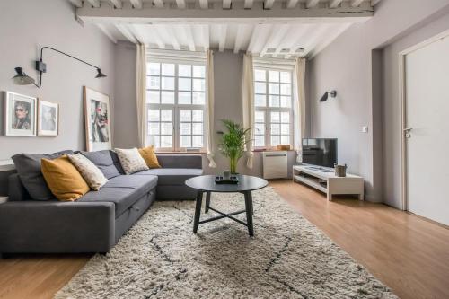 Kate, 110m2 & 3 bedrooms on the grand place gîte à louer Lille