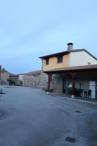  Casa Gilbuena 2, Pension in Gilbuena bei El Losar