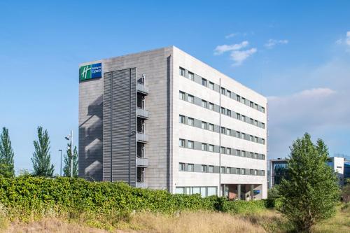 홀리데이 인 익스프레스 바르셀로나 - 산 쿠가트 바이 IHG - 숙소 외관