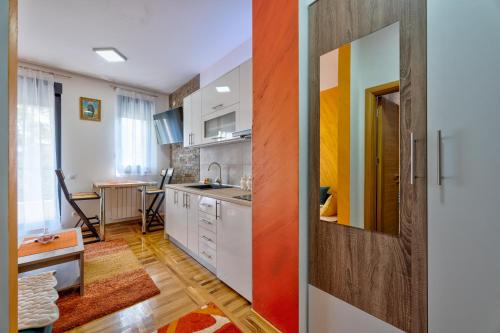 Apartman Jevtic Zlatibor in สโลโบดา