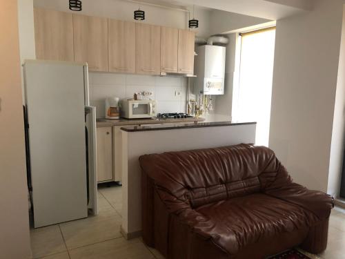 Aparthotel 610 (langa Euromaterna)