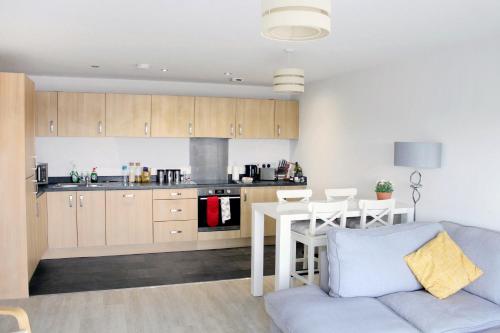 Manchester Escape - Private Room & Bathroom Near Etihad and CoOp Arena - Free Secure Parking, Manchester (Foto 3)
