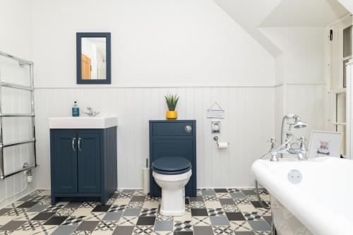 Netherdale House & The Coach House