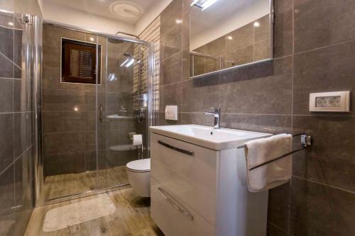 One-Bedroom Apartment in Rovinj VII - image 2