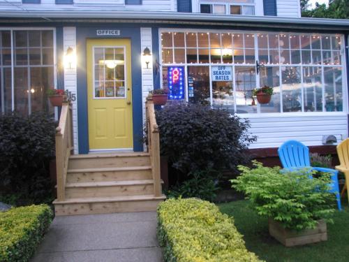 مدخل, Bayside Inn in Digby