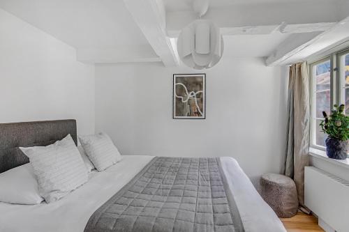 Apartment image 10