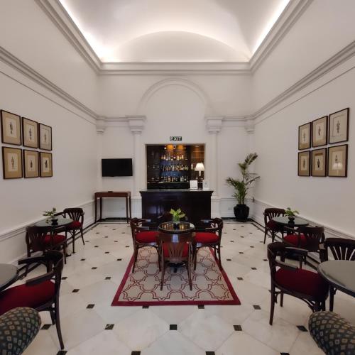 Maidens Hotel New Delhi