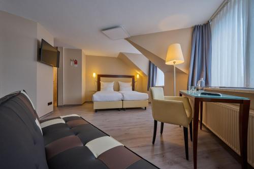 2 twin beds