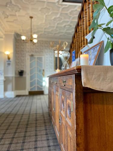 The Clarendon Hotel - image 10