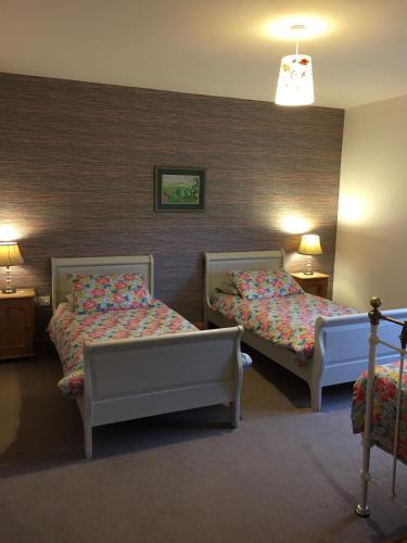 Woodvilla Lodge - image 3