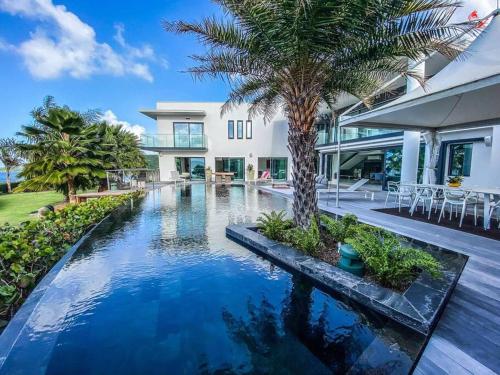 Oro Bianco Luxury Villa