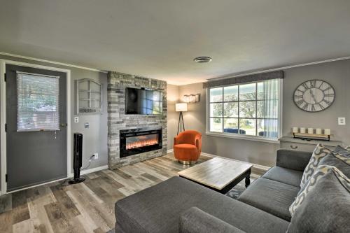Quiet New York Retreat Less Than 7 Miles to Skiing! in Homer, USA