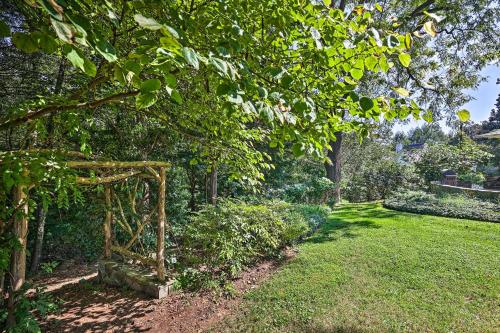 Lush Elkin Home with Porch Views and Pool Table