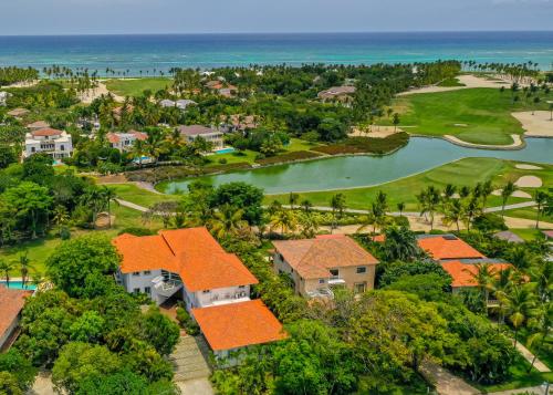 Exclusive Punta Cana Resort and Club Pool Villas - image 2