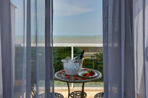 บริการและสิ่งอำนวยความสะดวก, Transamerica Fit Vitória Praia de Camburi (Transamerica Fit Vitoria Praia de Camburi) near สนามบินเอวริโก เด อาเกียร์ ซัลเลส