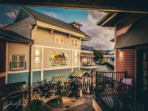 Exterior view, Margaritaville Island Hotel in Pigeon Forge (TN)