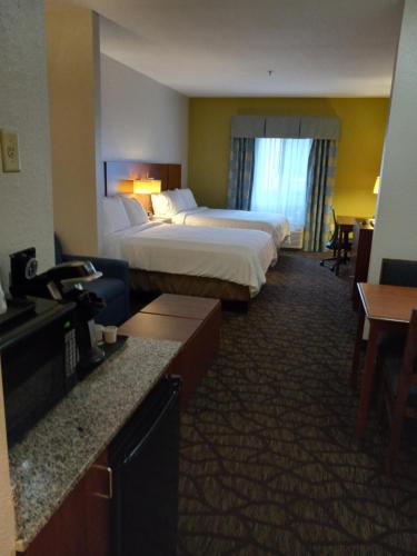 Holiday Inn Express & Suites Jacksonville South - I-295, an IHG Hotel