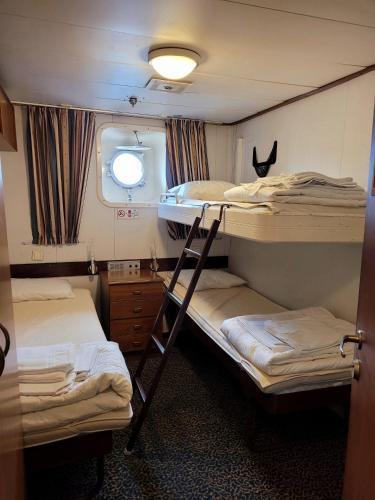 Laivahostel S/S Bore in Turku Harbour